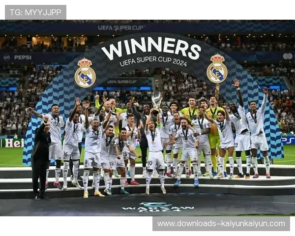 皇马迎战皇家社会，主场草皮维护质量成赛前焦点